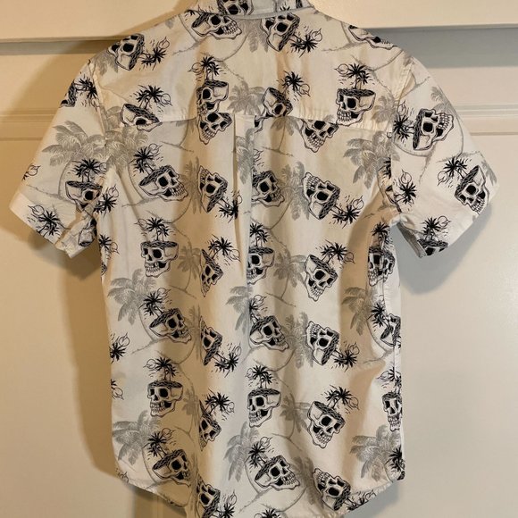 WXYZ Men's Casual Button Down - Picture 3 of 3
